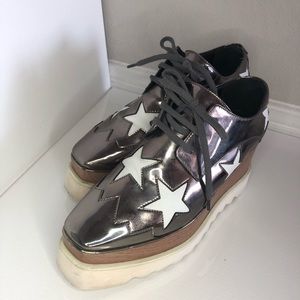 Stella McCartney Stella McCartney
Leather Printed Wedge Sneakers